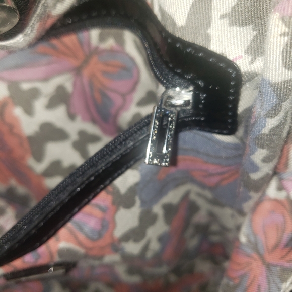 GUESS YTK SHOULDER BAG GUC. - Picture 5 of 9